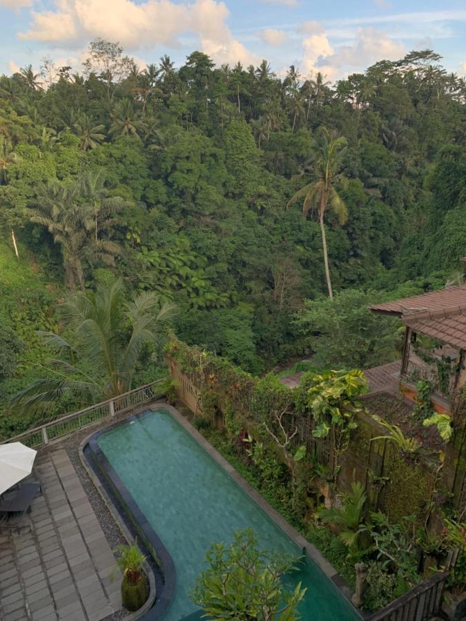 Ubud Paras Villa Exterior foto