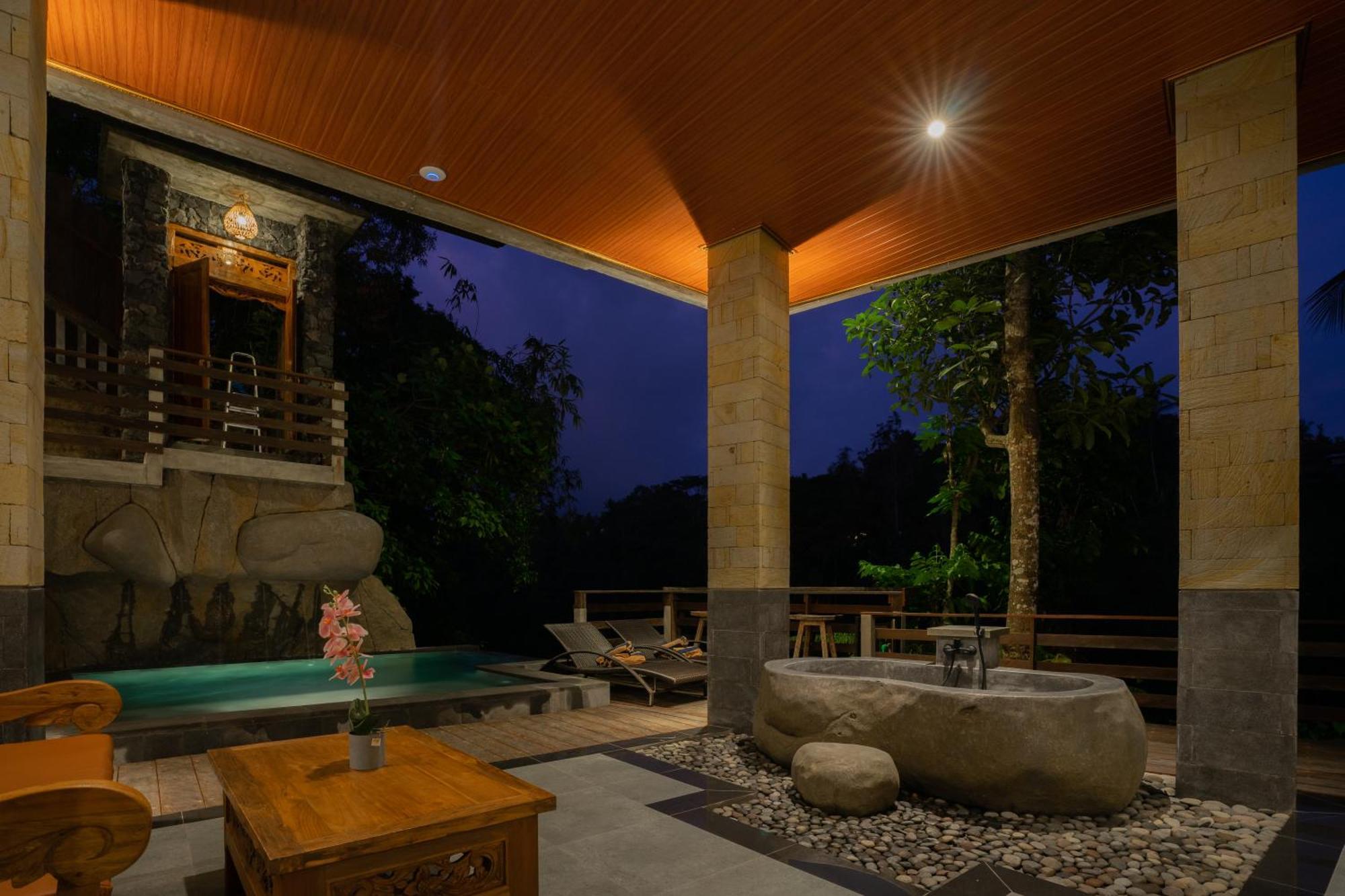 Ubud Paras Villa Exterior foto