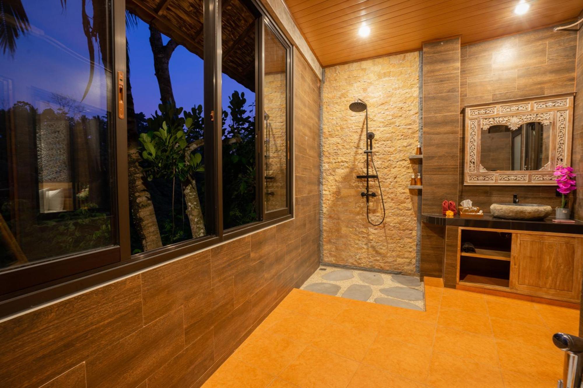 Ubud Paras Villa Exterior foto