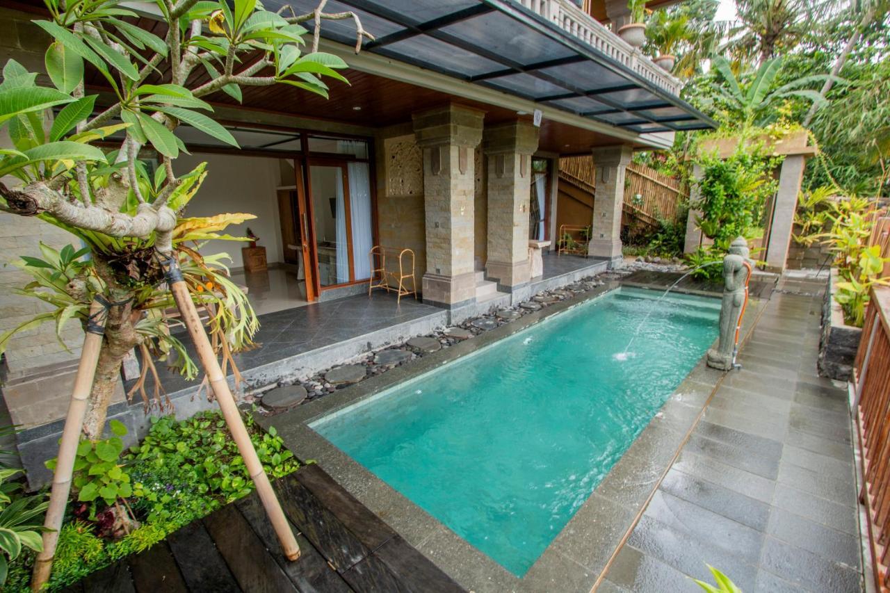 Ubud Paras Villa Exterior foto